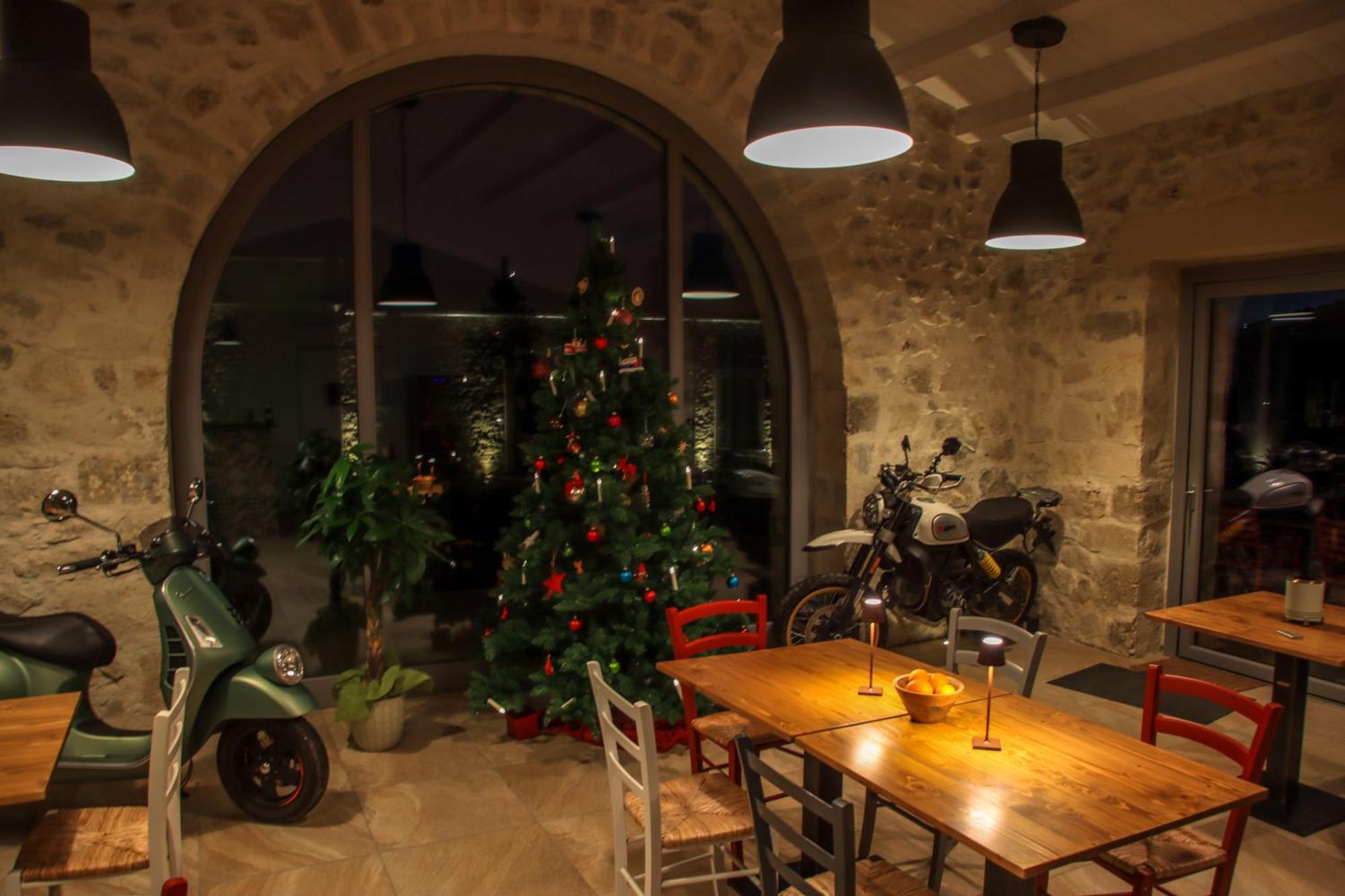 La Bella Vita Agriturismo เคียรามอนเตกุลฟิ ภายนอก รูปภาพ